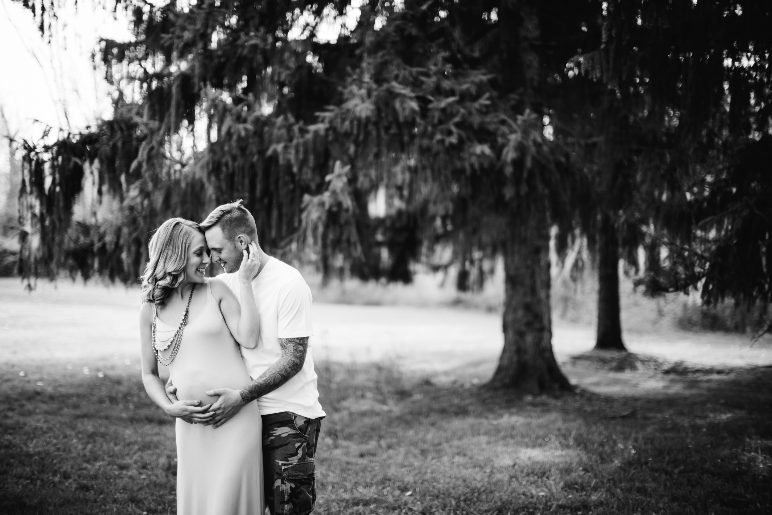 south_park_maternity_session_pittsburgh_photos-35.jpg