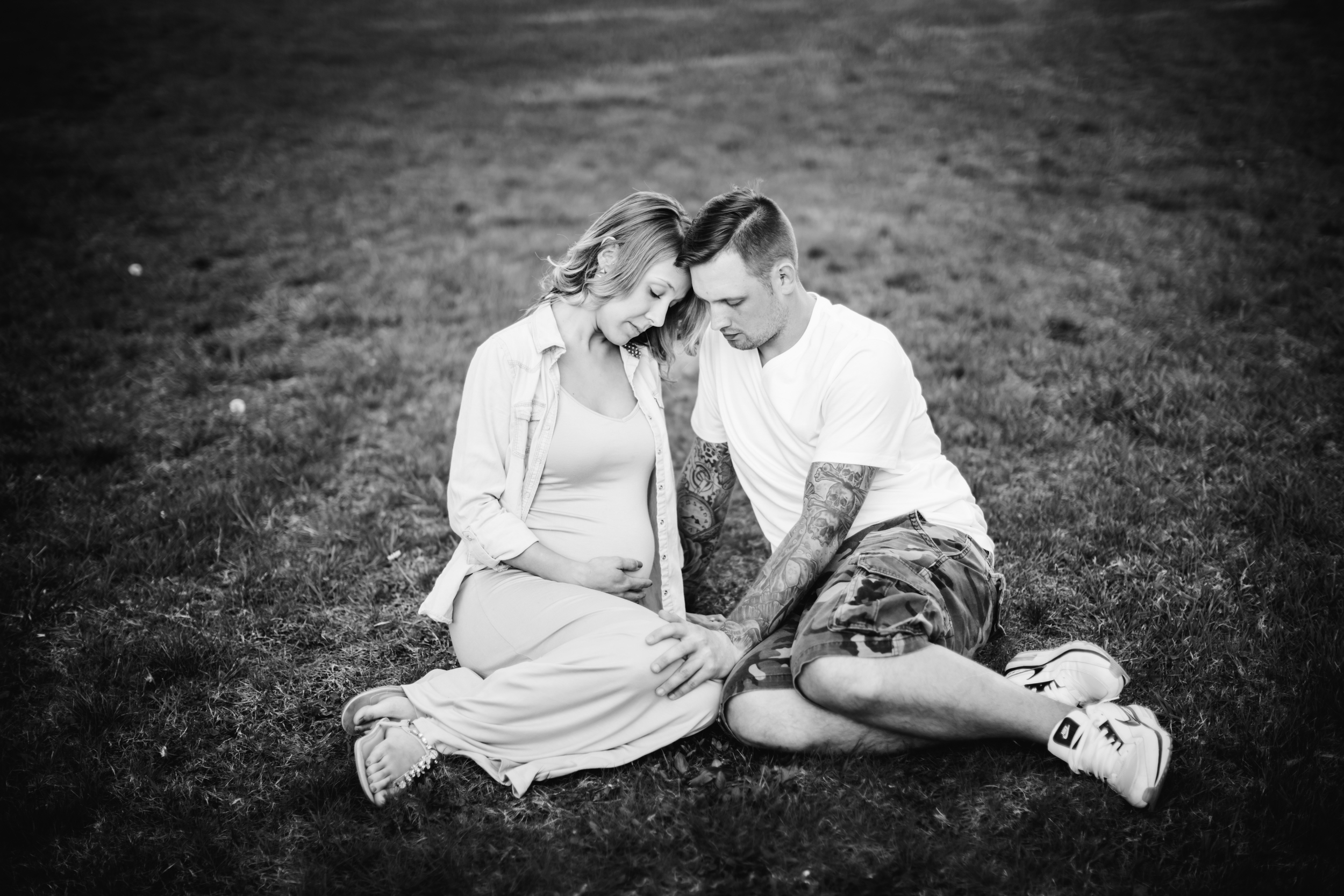 south_park_maternity_session_pittsburgh_photos-45.jpg