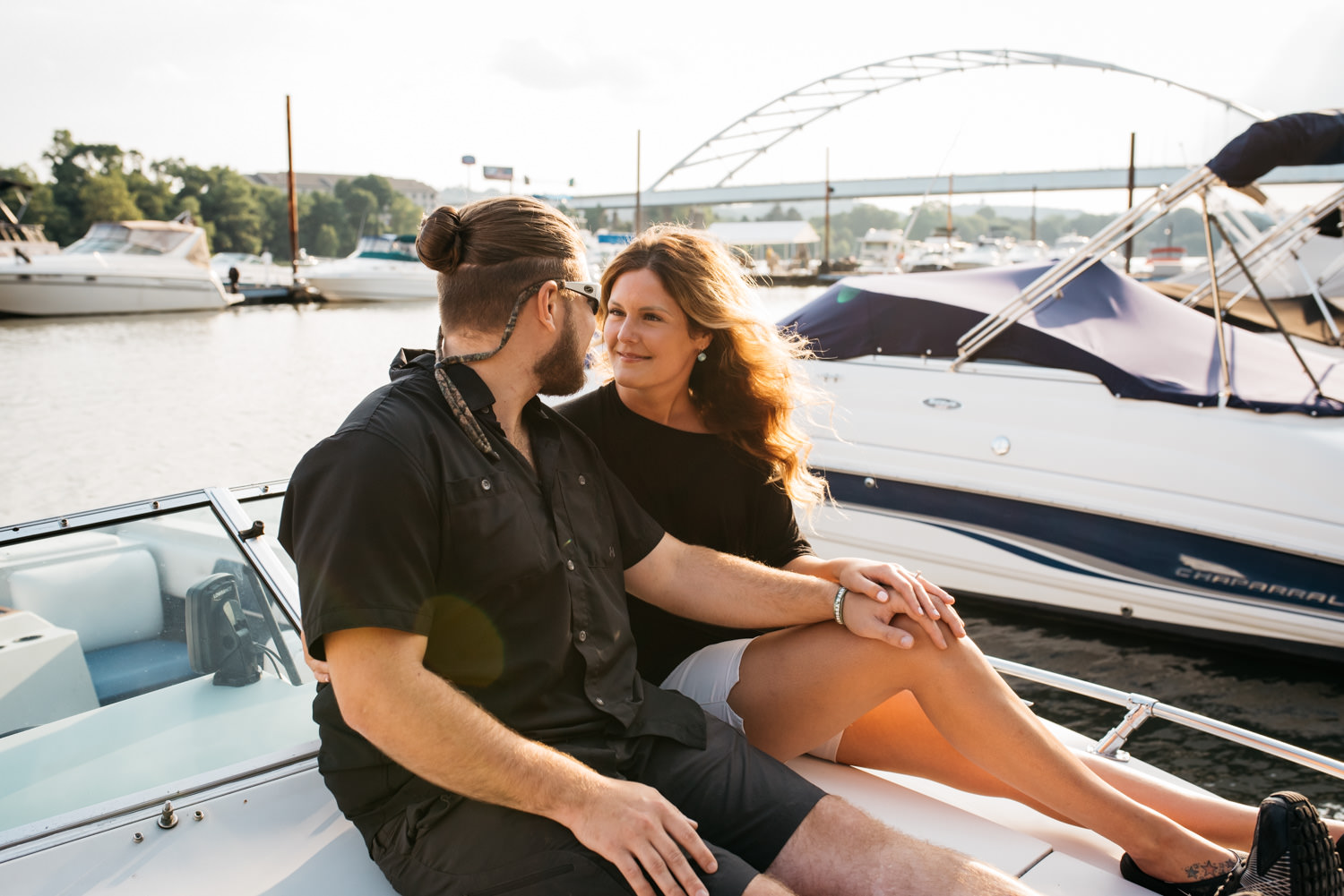 pittsburgh_boat_engagement_session_-30.jpg