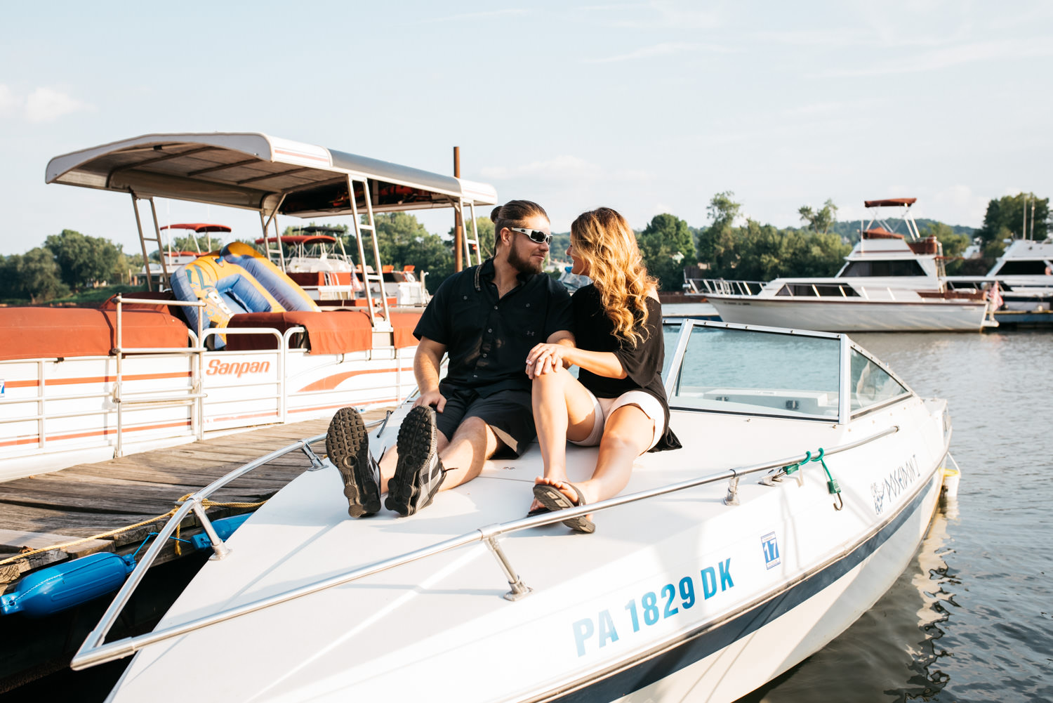 pittsburgh_boat_engagement_session_-31.jpg