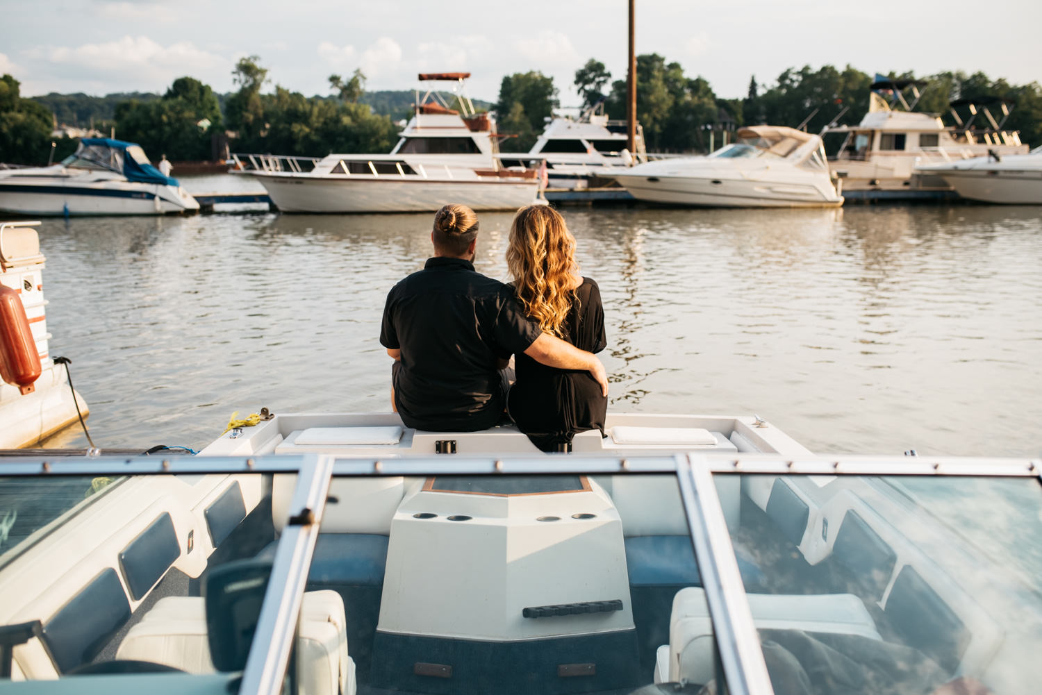pittsburgh_boat_engagement_session_-35.jpg