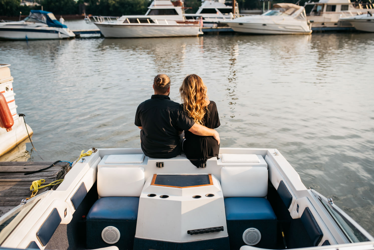 pittsburgh_boat_engagement_session_-36.jpg