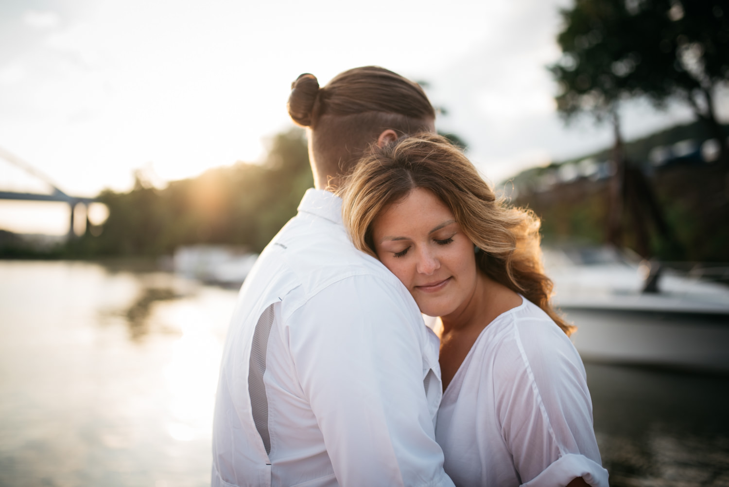 pittsburgh_boat_engagement_session_-42.jpg