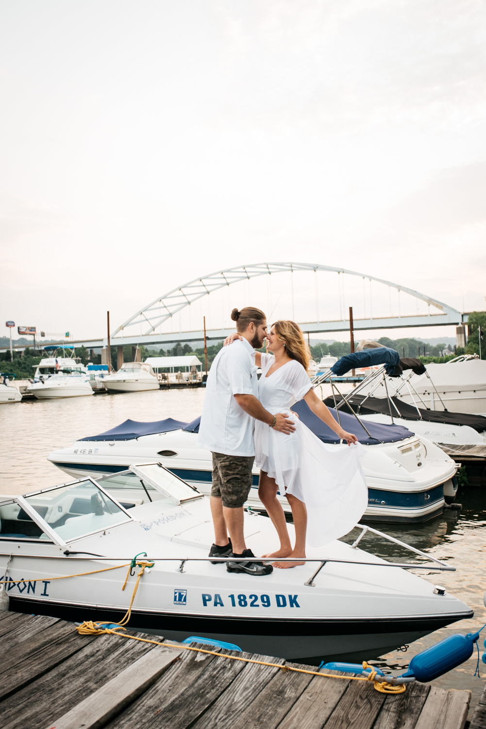 pittsburgh_boat_engagement_session_-58.jpg
