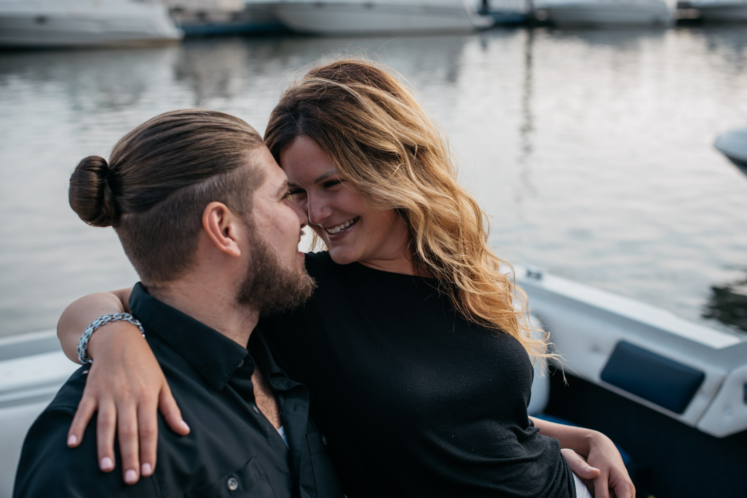 pittsburgh_boat_engagement_session_-6.jpg