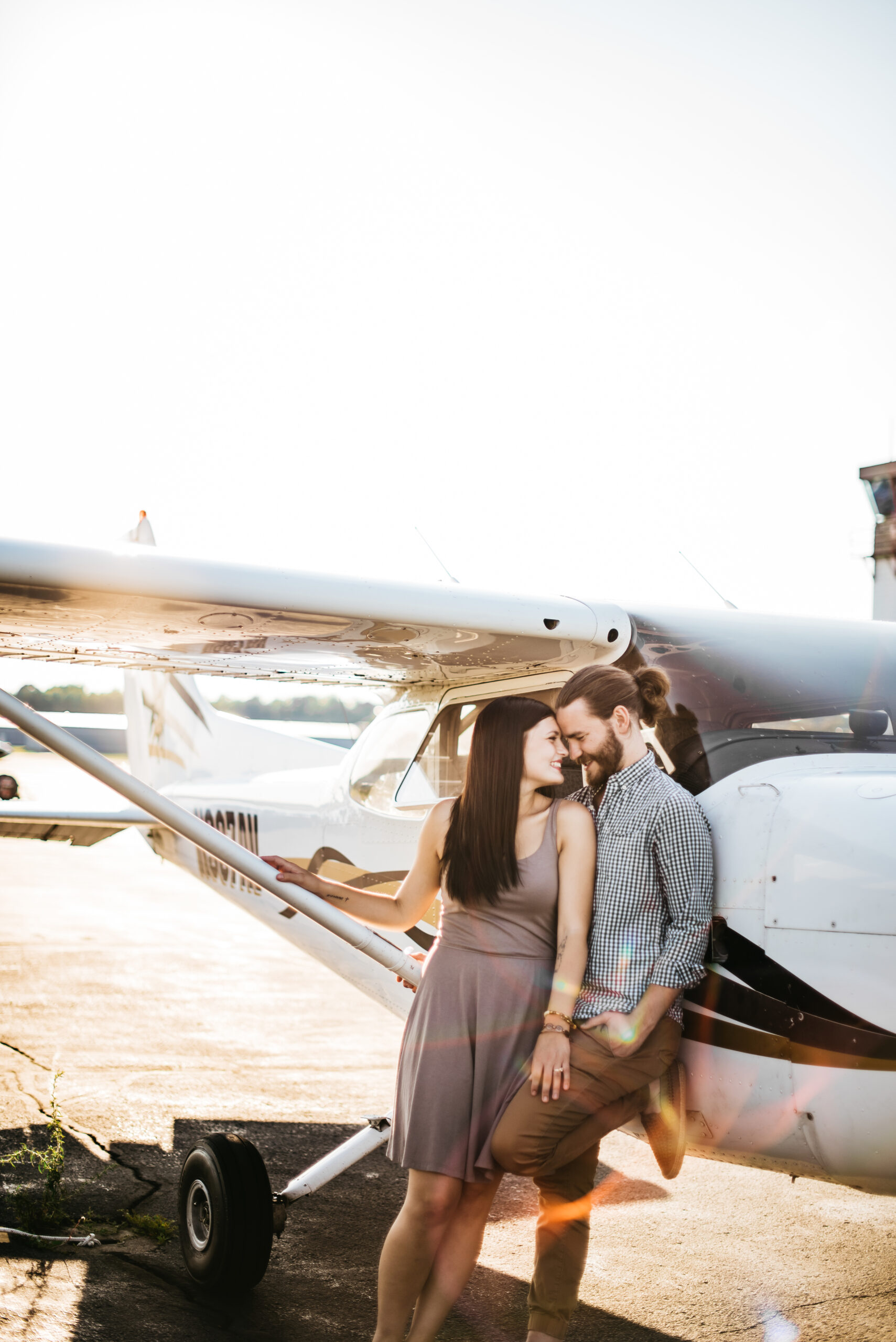 Pittsburgh_airplane_engagement_session018.jpg