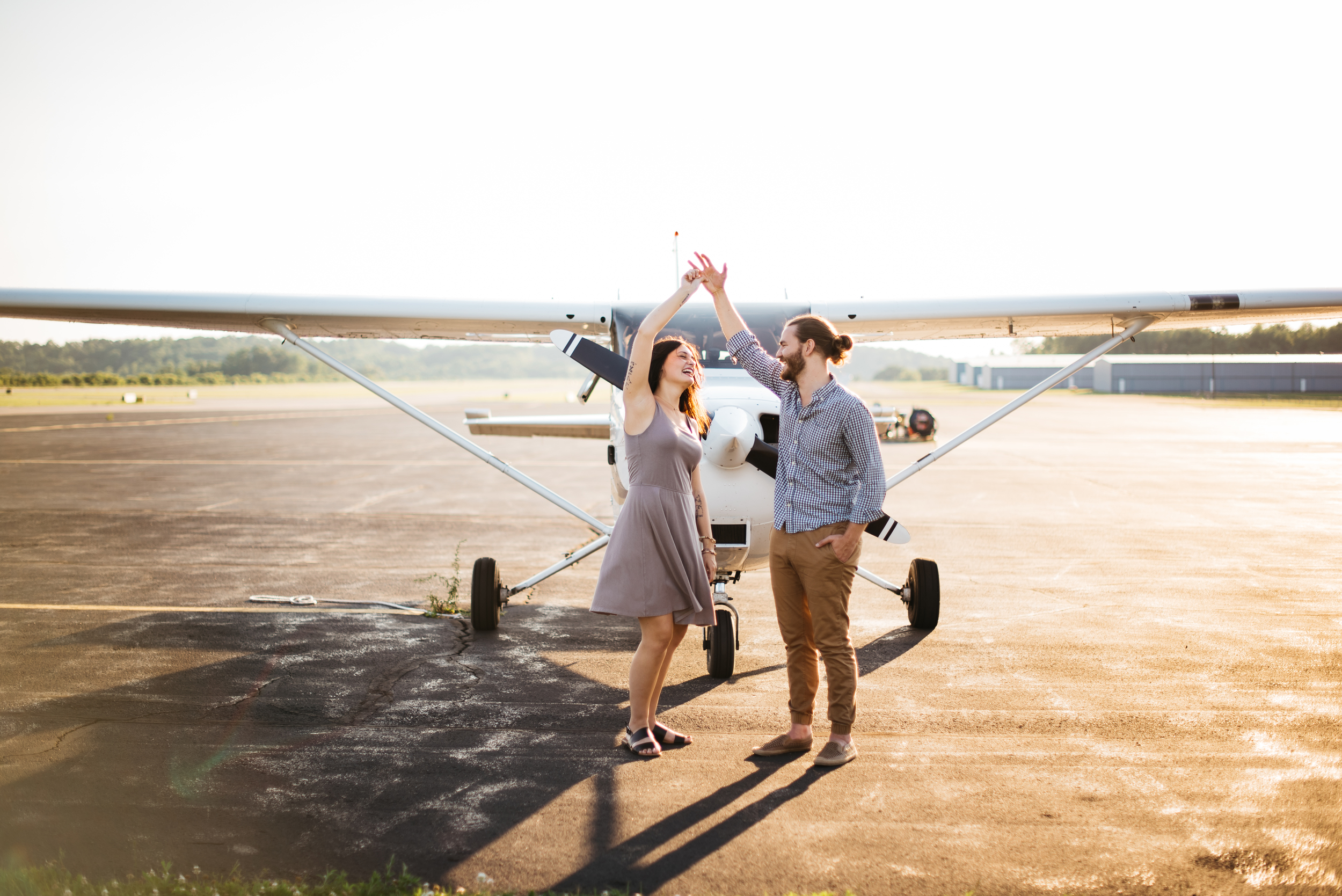 Pittsburgh_airplane_engagement_session035.jpg