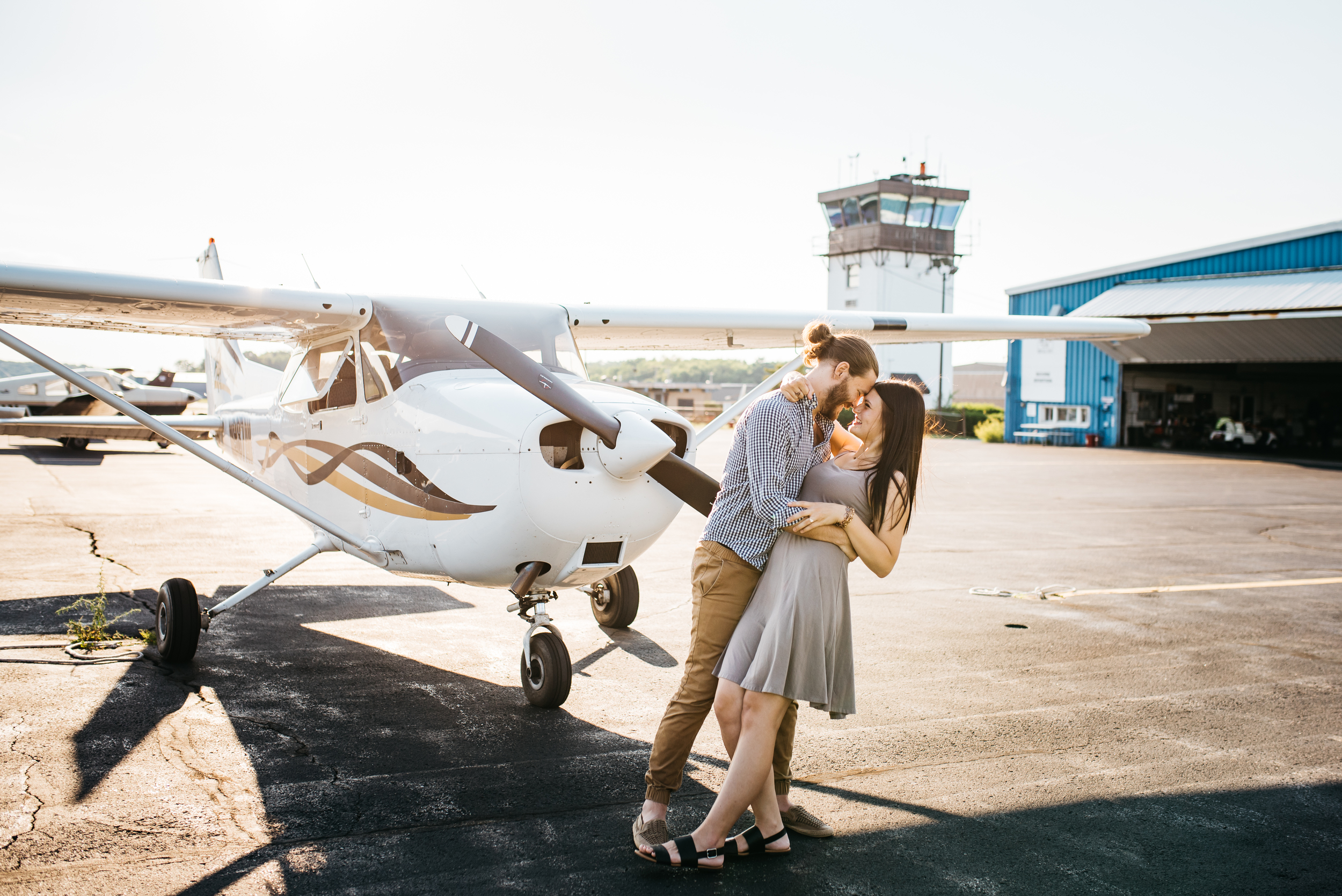 Pittsburgh_airplane_engagement_session042.jpg