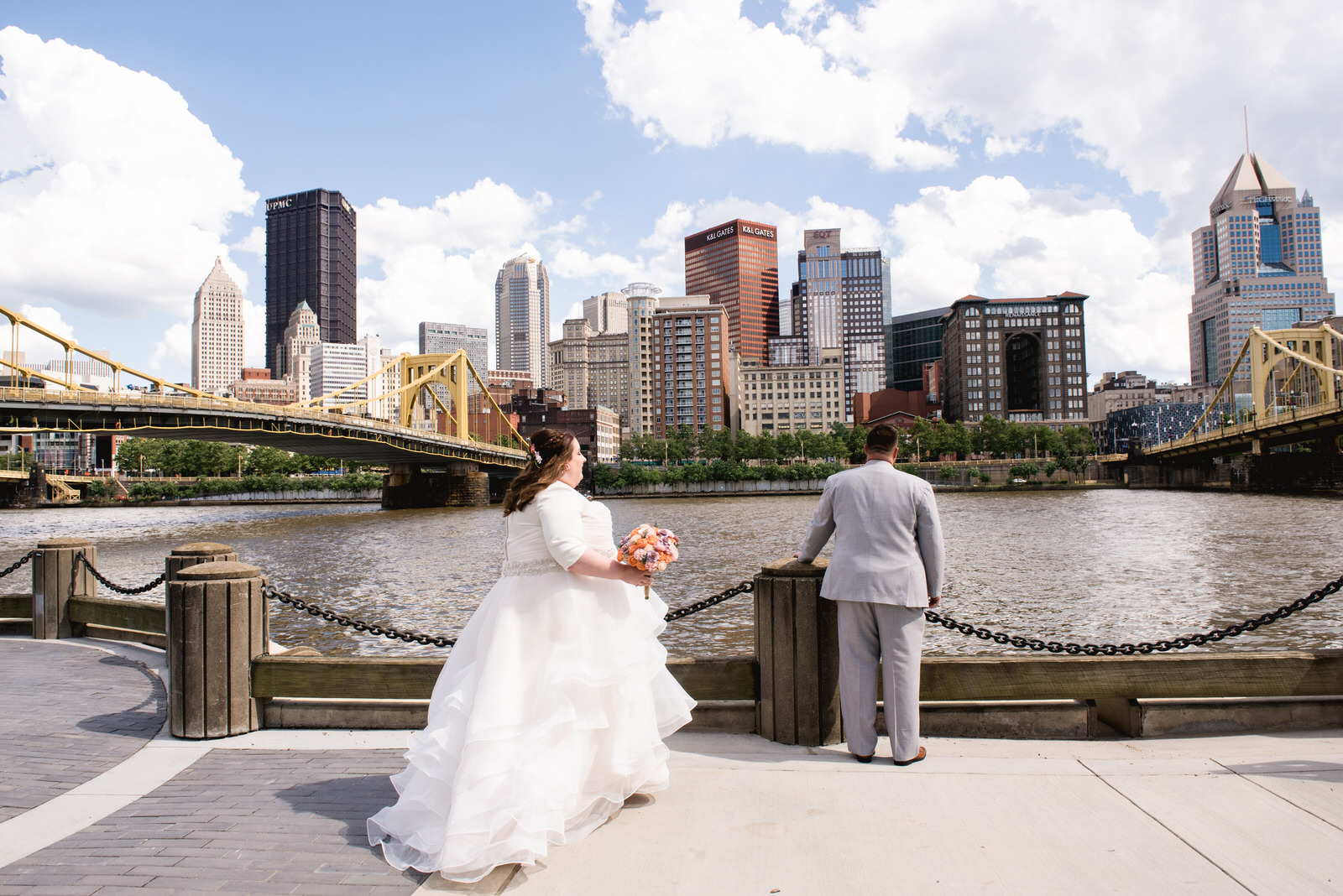 Pittsburgh_National_Aviary_Wedding_Photos_5.jpg