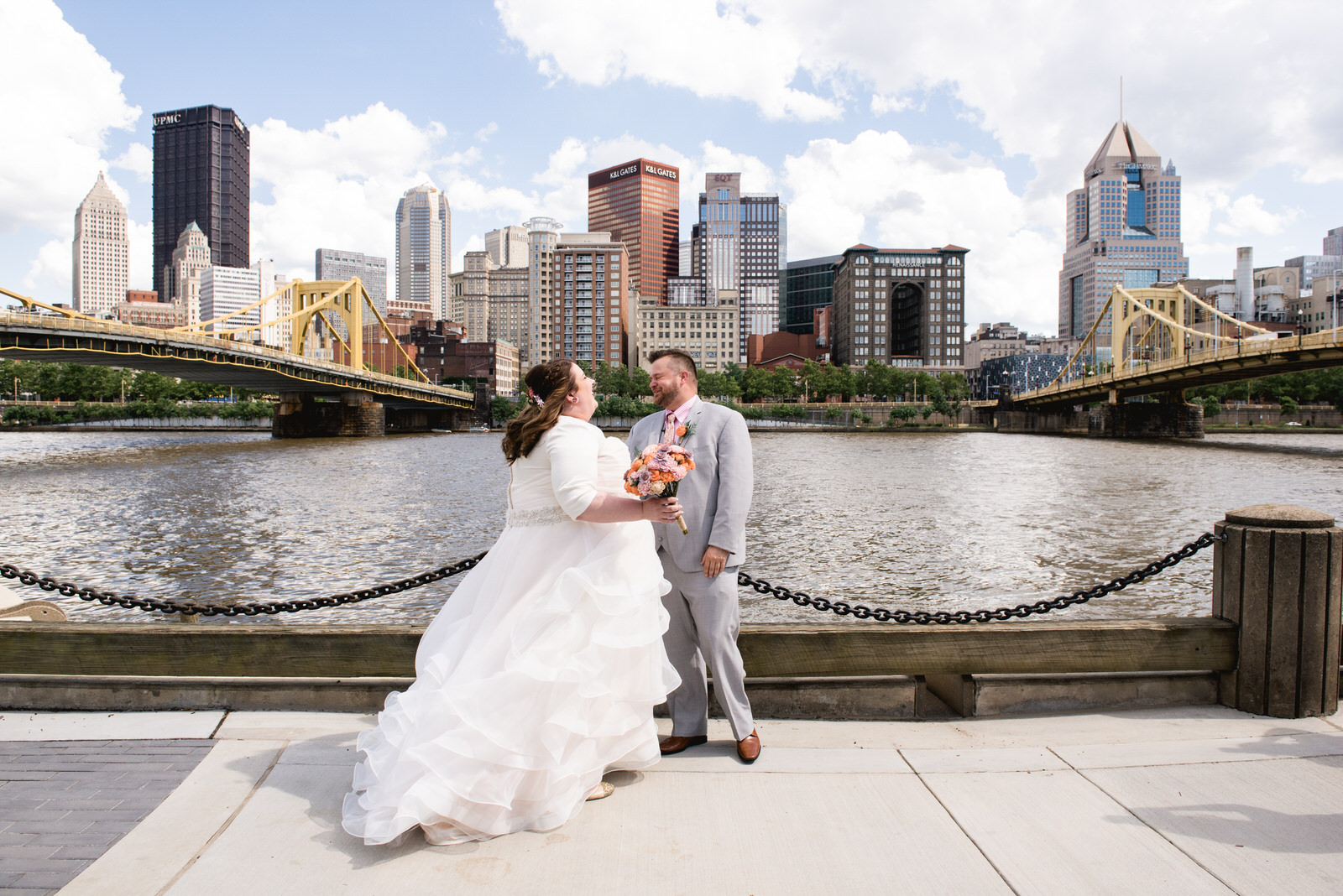 Pittsburgh_National_Aviary_Wedding_Photos_8.jpg