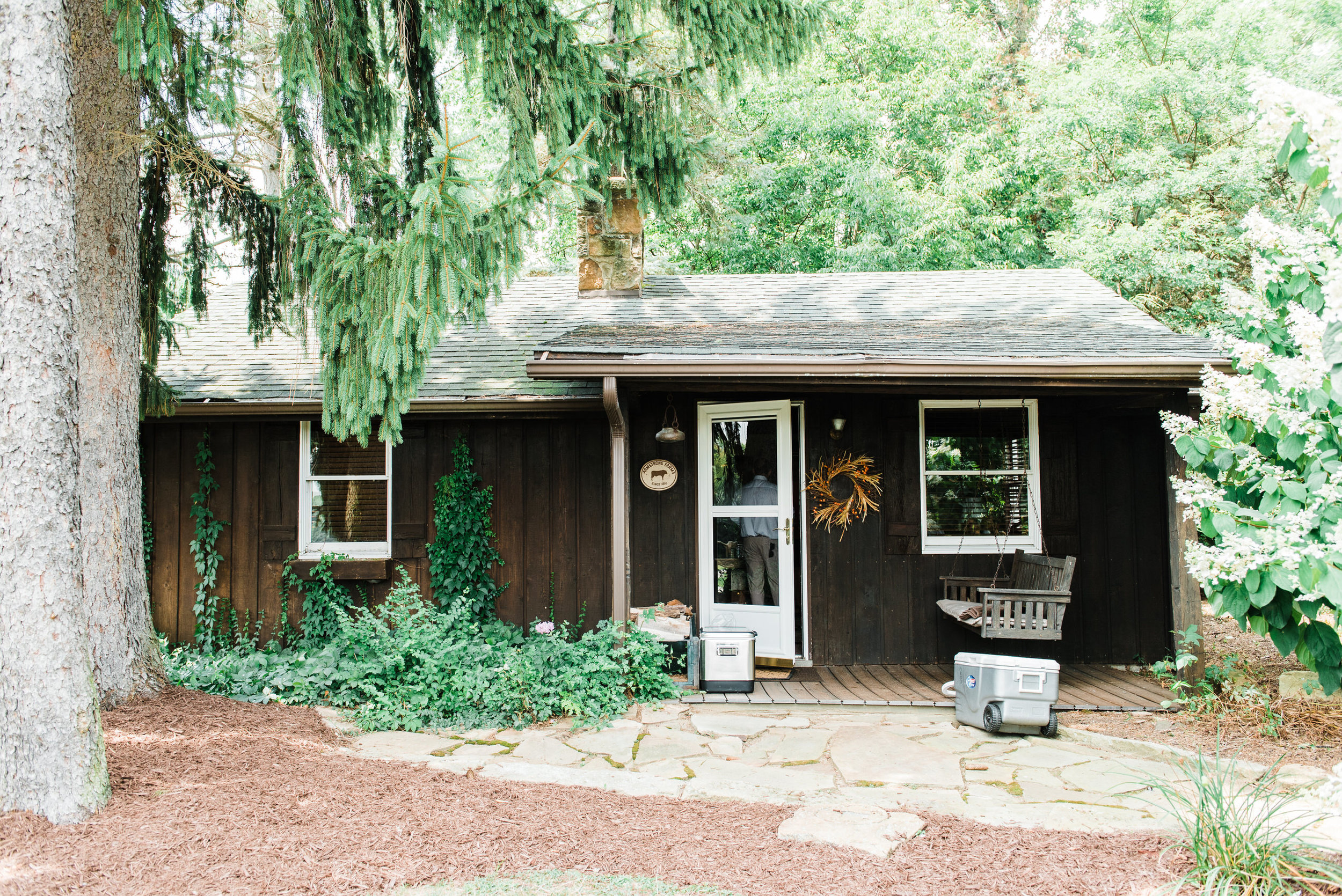 cabin at Armstrong Farm Wedding Venue