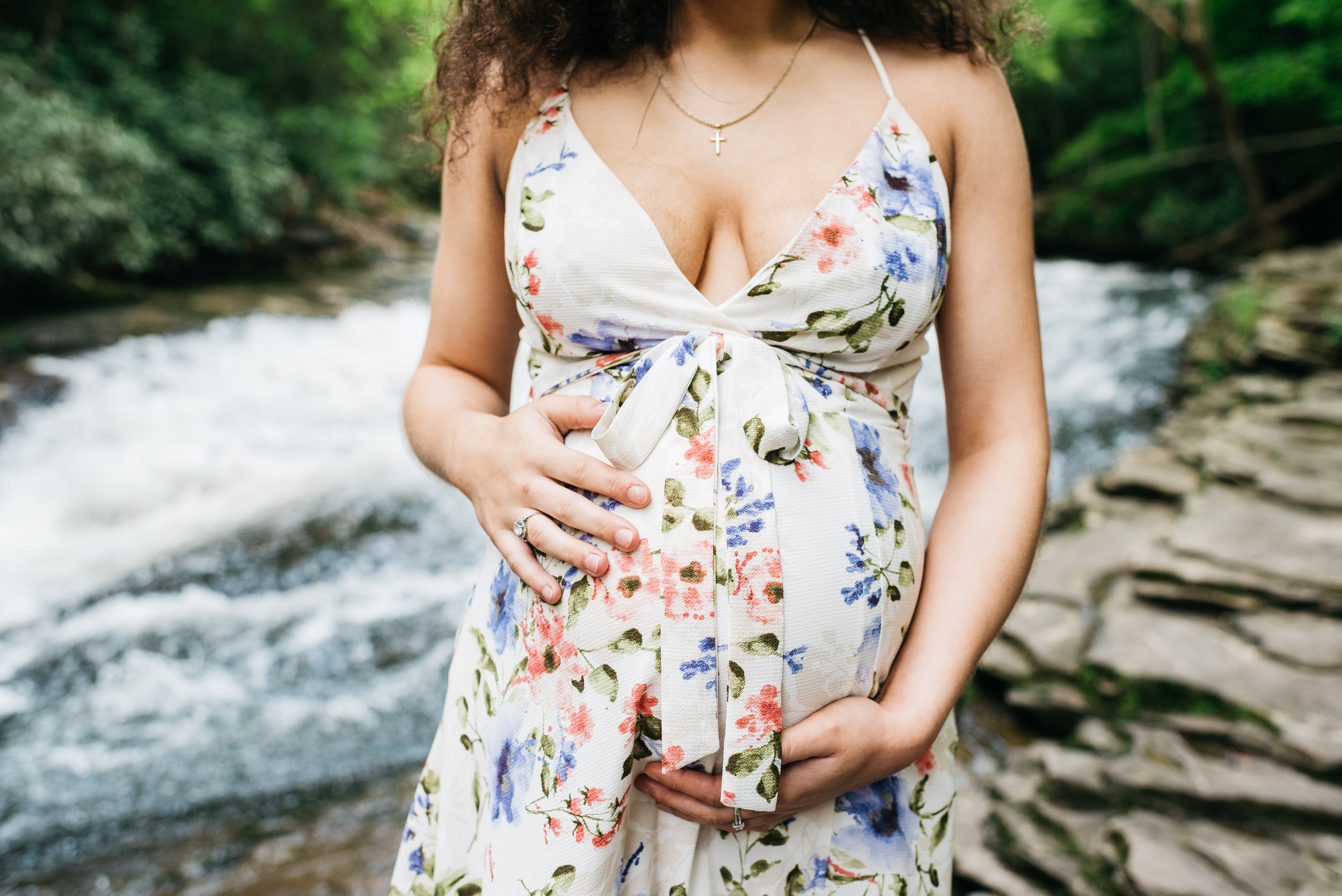 ohiopyle waterfall maternity session