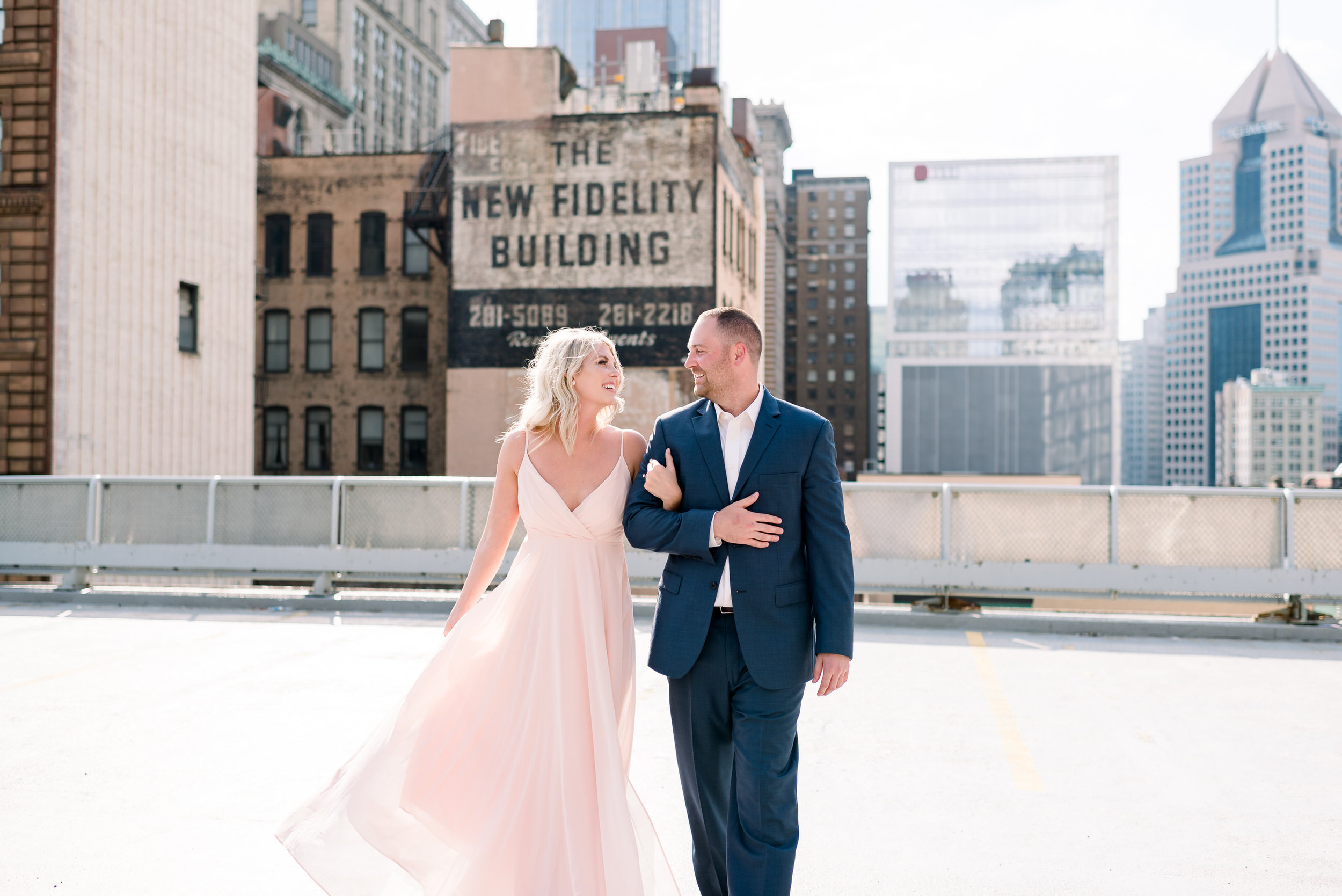 downtown-pittsburgh-rooftop-engagement-session-ashley-reed-photography16.jpg