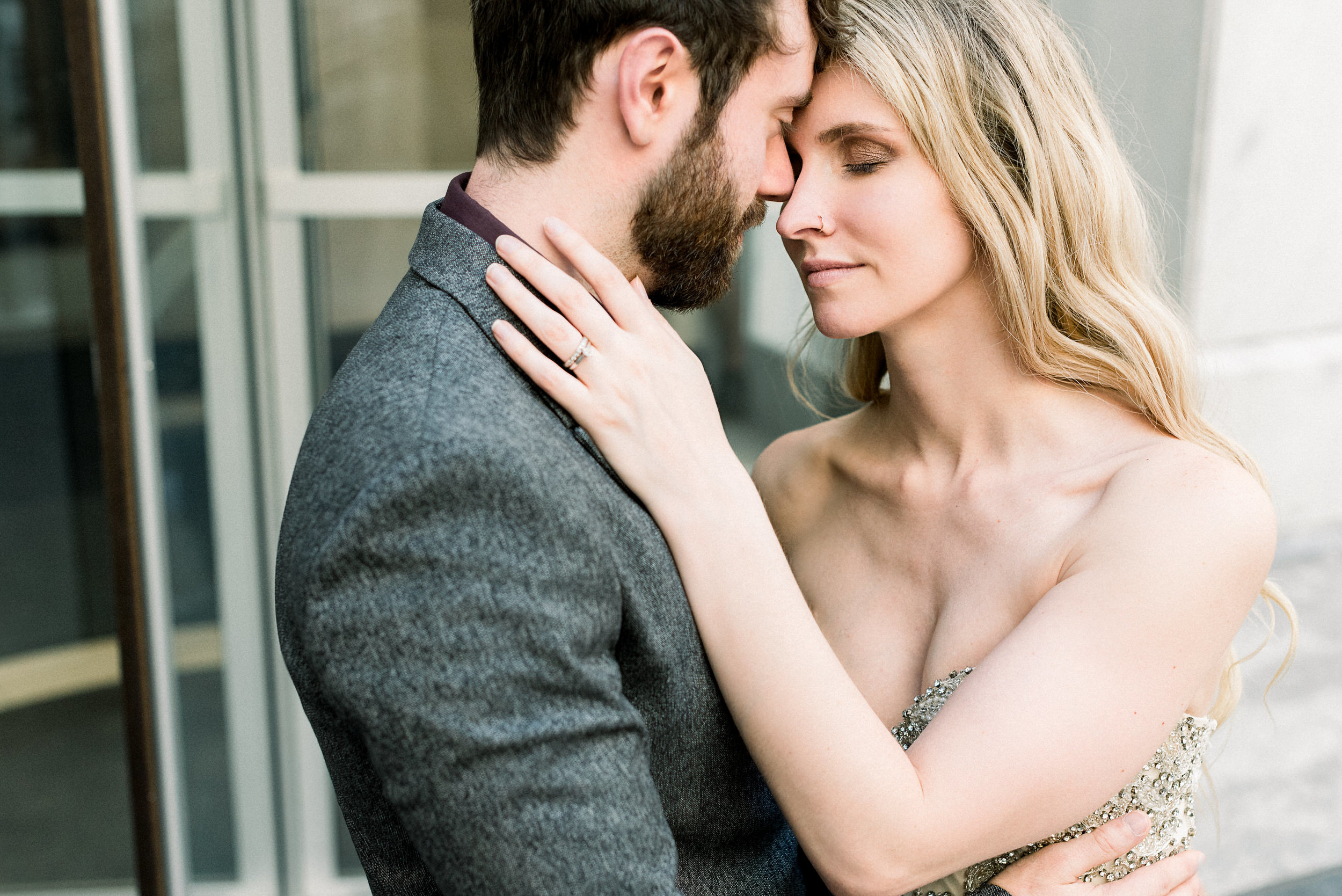 Downtown Pittsburgh Engagement Photos
